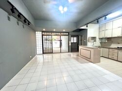 Yishun Avenue 5 (D27), Terrace #451563381